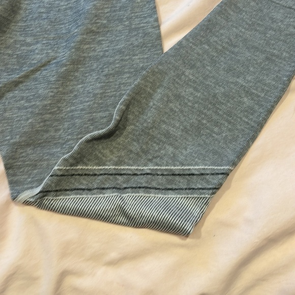 Pink Active Grey Leggings - Picture 2 of 5